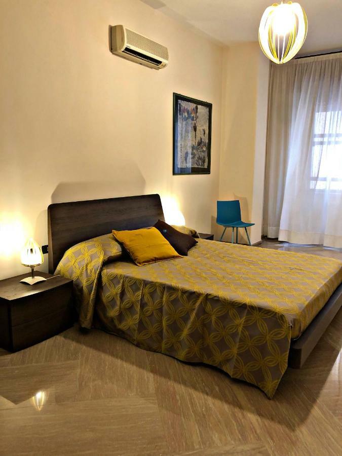 Alojamento de Acomodação e Pequeno-almoço Napoli City Inn