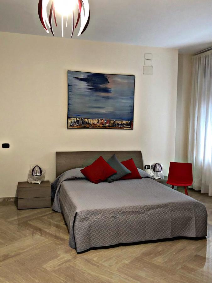 Alojamento de Acomodação e Pequeno-almoço Napoli City Inn Nápoles